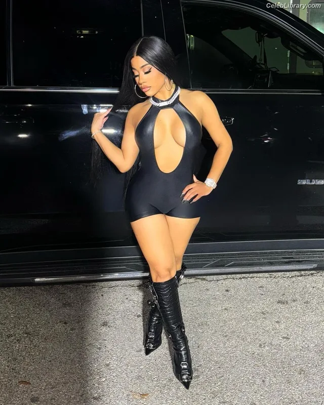 Hennessy Carolina photo 9 of 110