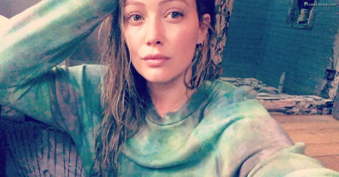 Hilary Duff photo 5 of 1413