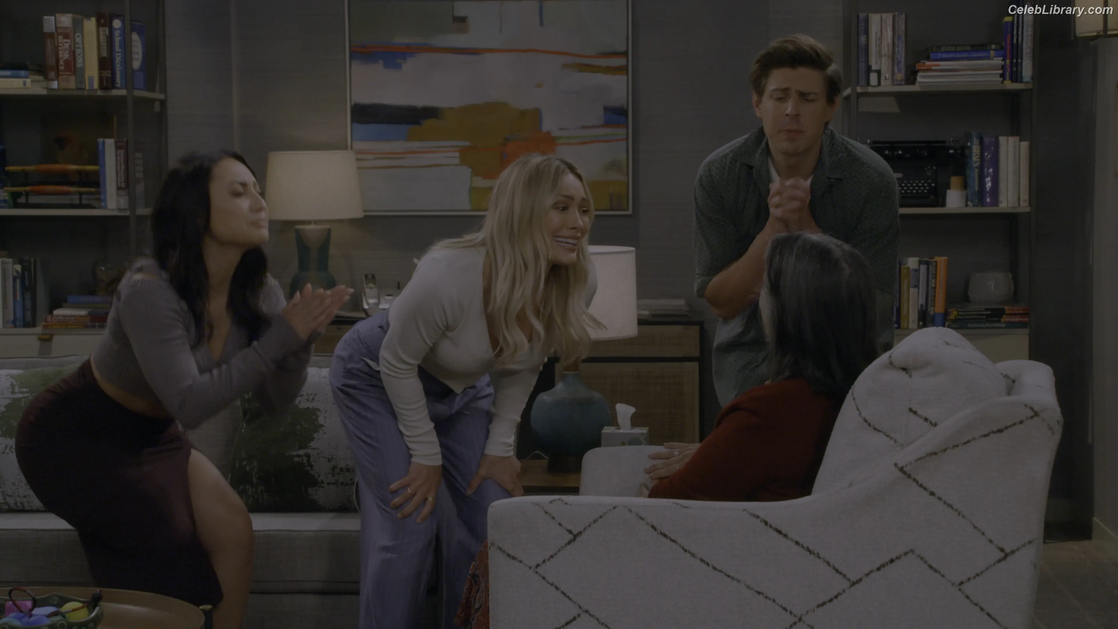Hilary Duff photo 20 of 1413