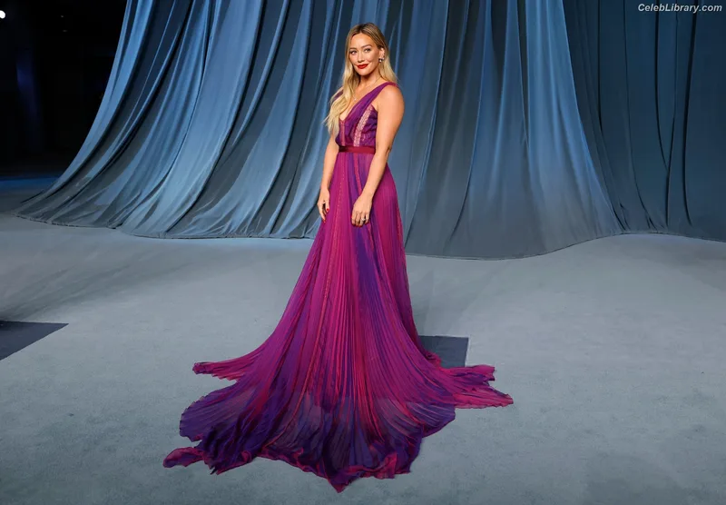 Hilary Duff photo 15 of 1414
