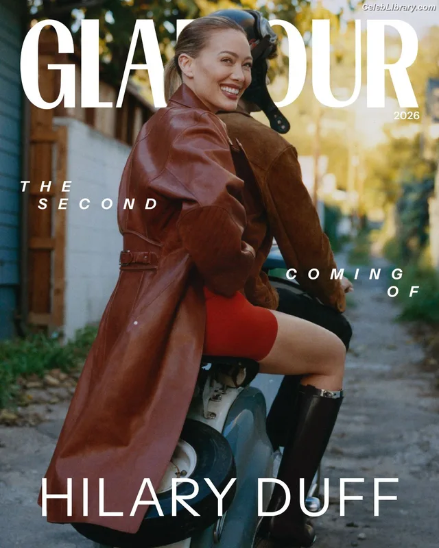 Hilary Duff photo 1 of 1414
