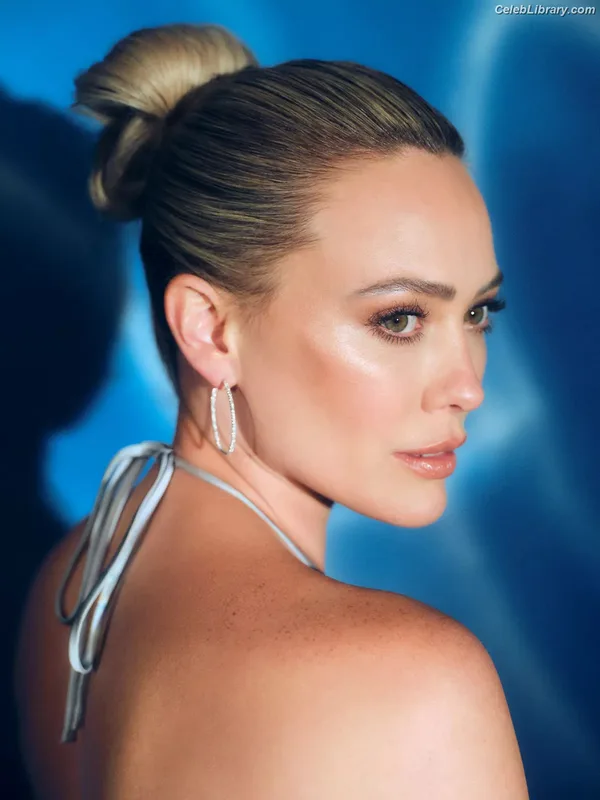 Hilary Duff photo 20 of 1414