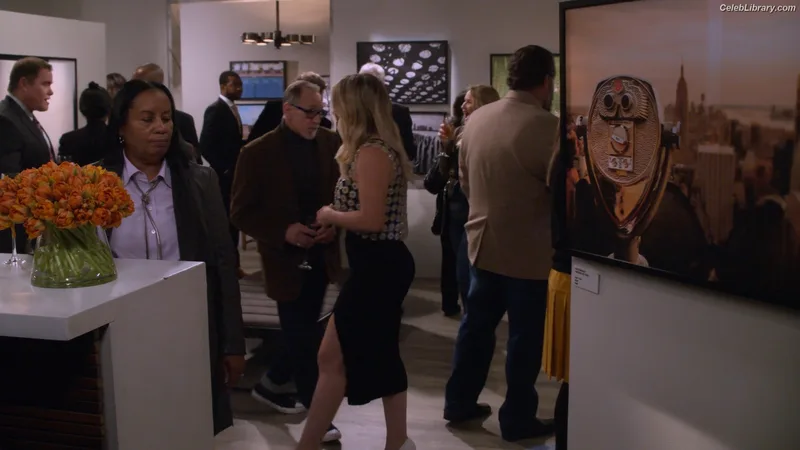 Hilary Duff photo 10 of 1414