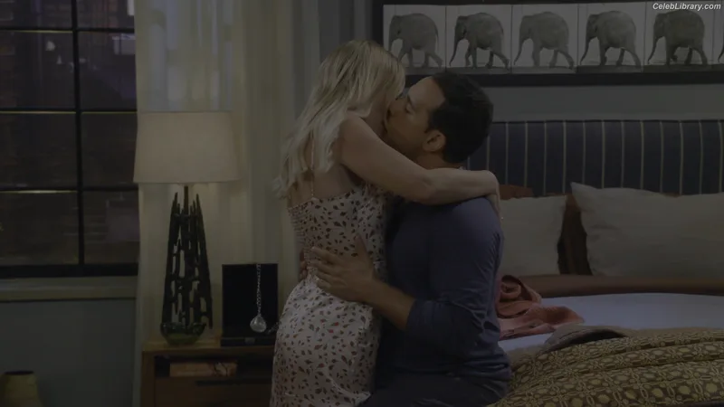 Hilary Duff photo 24 of 1414