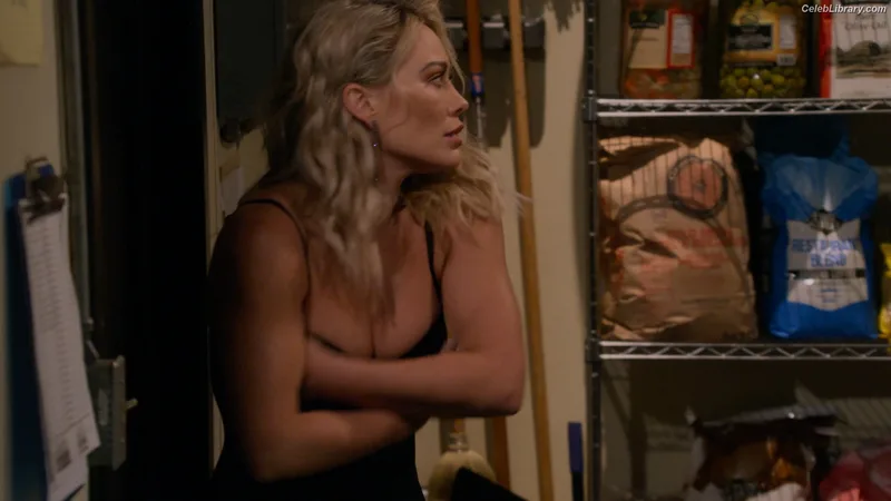 Hilary Duff photo 7 of 1414