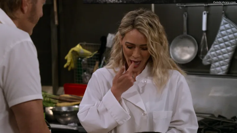 Hilary Duff photo 22 of 1414