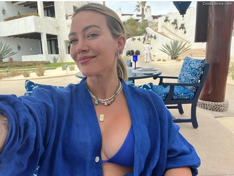 Hilary Duff photo 14 of 1414