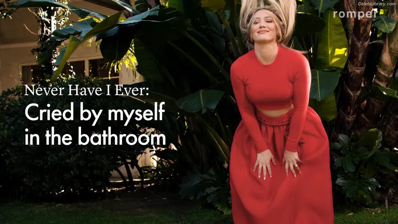 Hilary Duff photo 4 of 1414