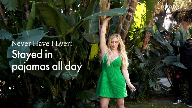 Hilary Duff photo 20 of 1414