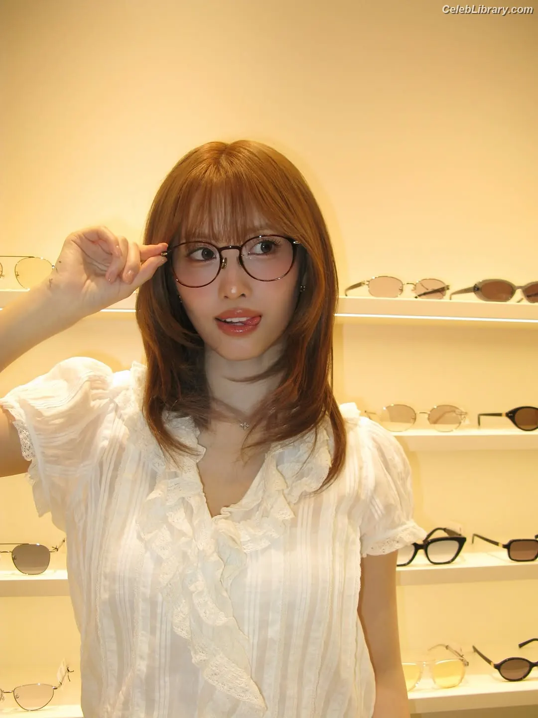 Hirai Momo  TWICE photo 4 of 638