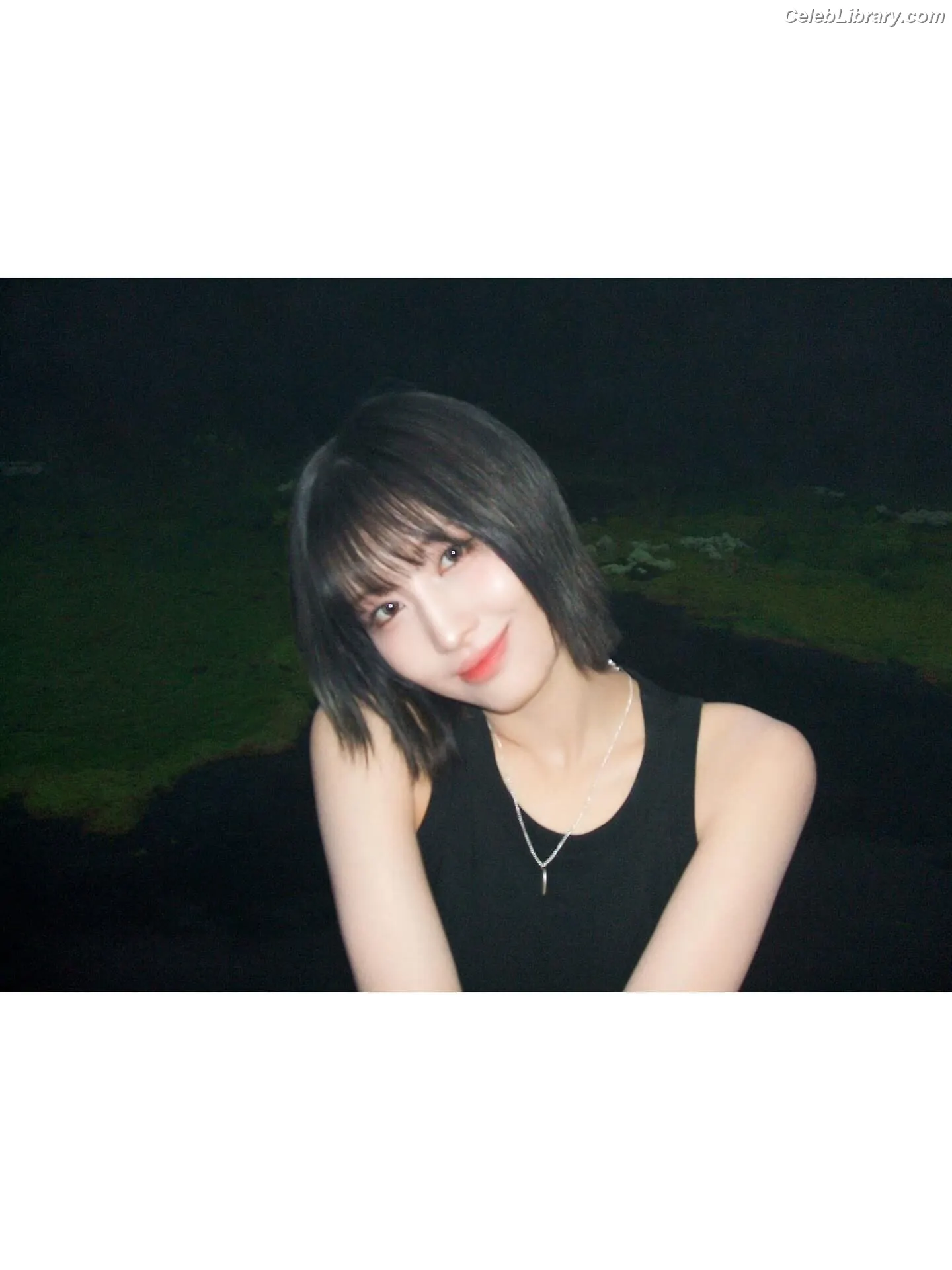 Hirai Momo TWICE photo 1 of 638
