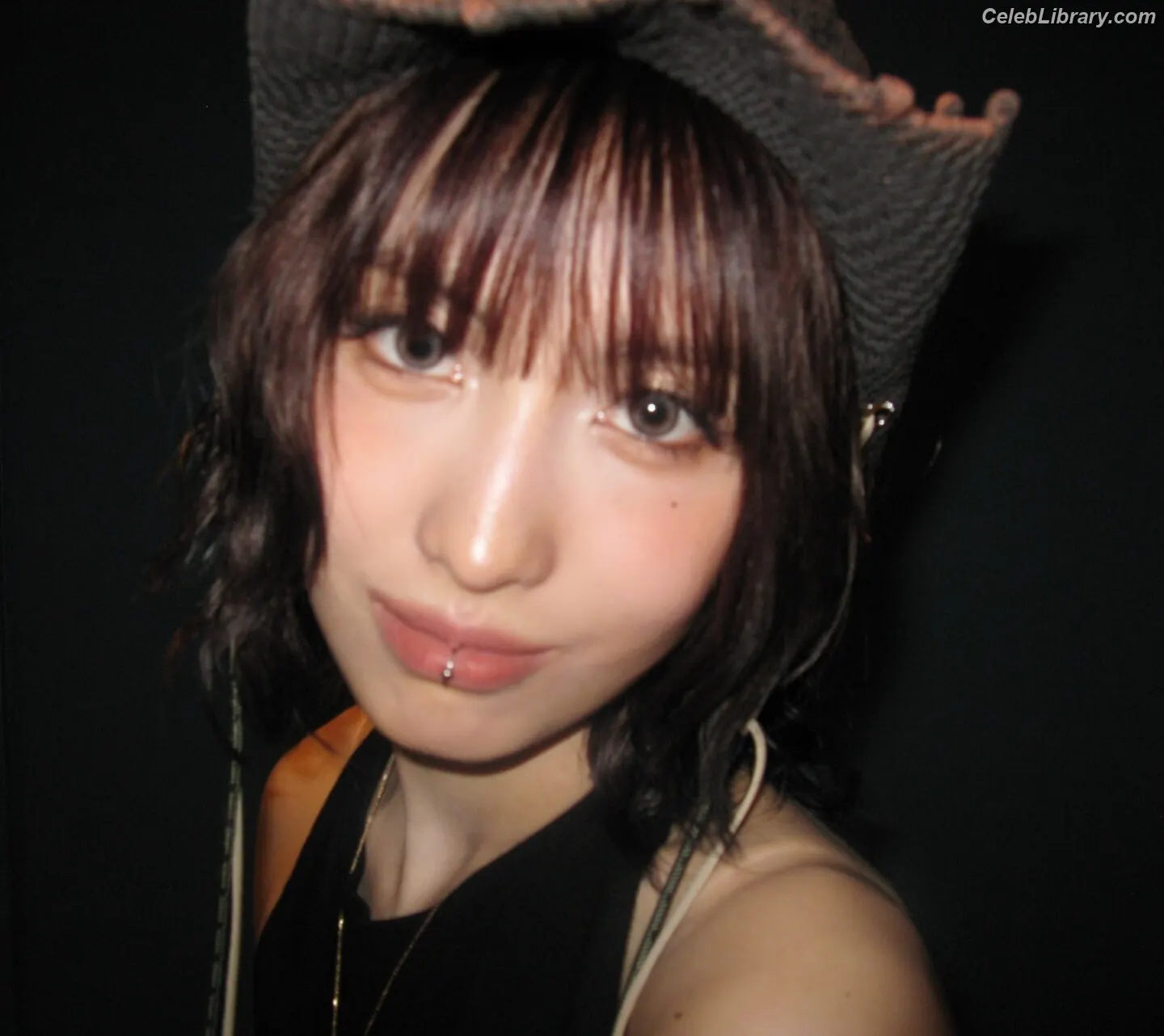 Hirai Momo TWICE photo 23 of 638