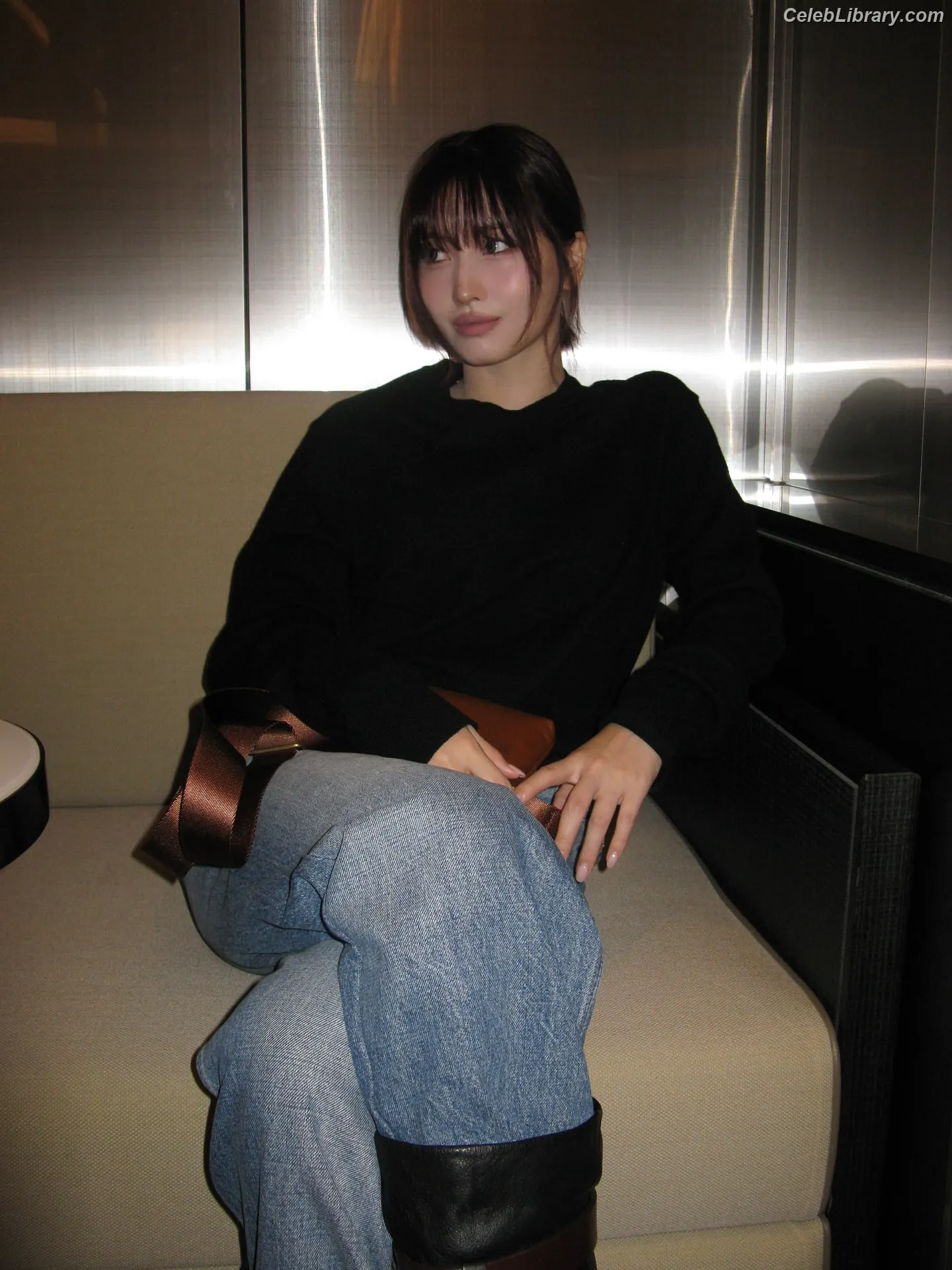 Hirai Momo TWICE photo 11 of 638