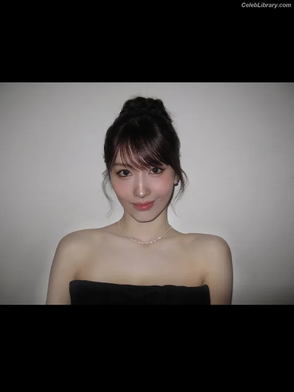 Hirai Momo  TWICE photo 7 of 639