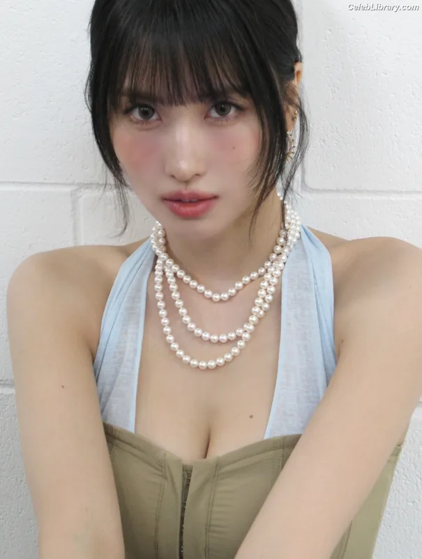 Hirai Momo  TWICE photo 18 of 639