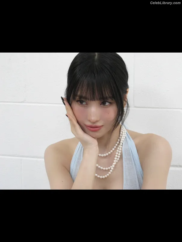 Hirai Momo  TWICE photo 19 of 639