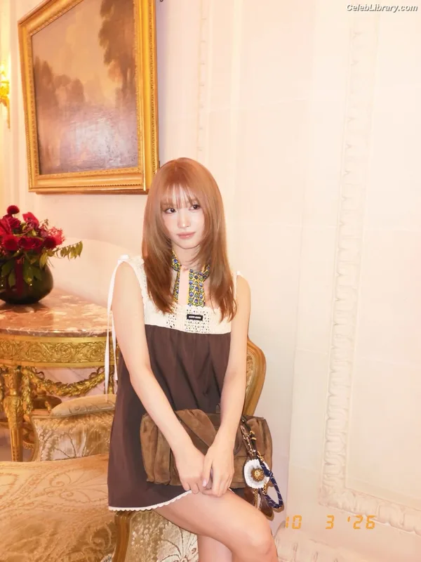 Hirai Momo  TWICE photo 5 of 639
