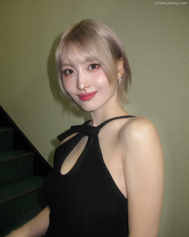 Hirai Momo  TWICE photo 14 of 639