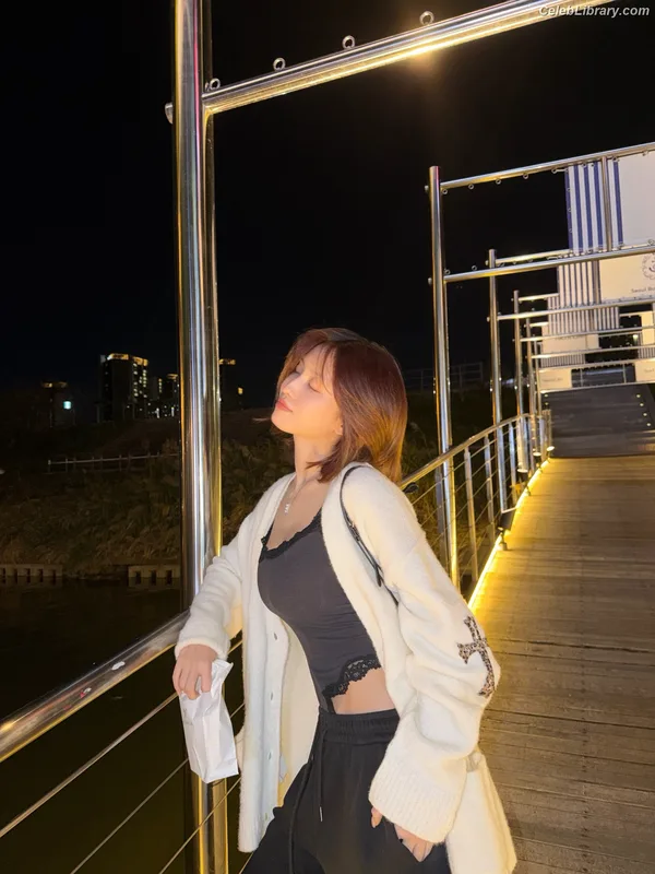 Hirai Momo  TWICE photo 20 of 639