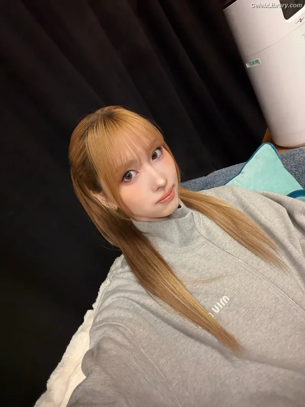 Hirai Momo  TWICE photo 6 of 639