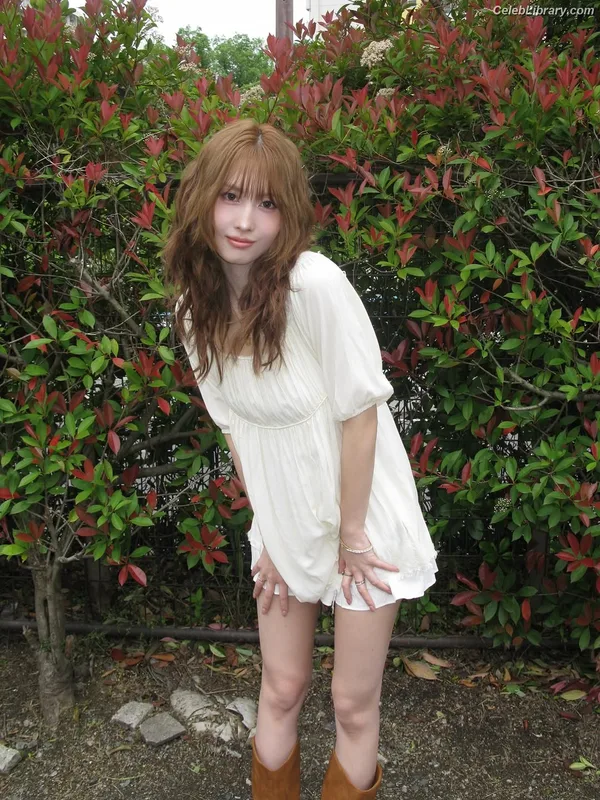 Hirai Momo  TWICE photo 24 of 639