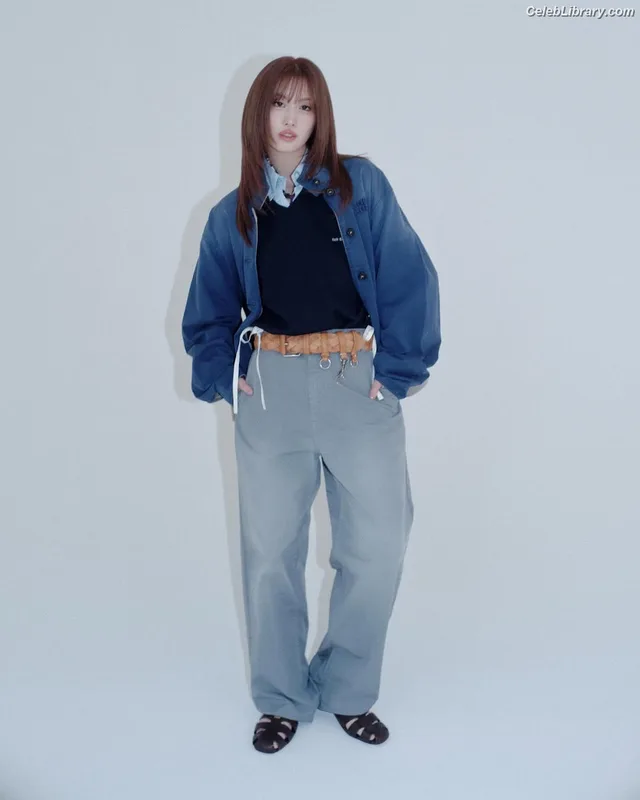 Hirai Momo  TWICE photo 10 of 639
