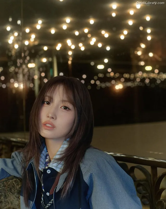 Hirai Momo  TWICE photo 14 of 639