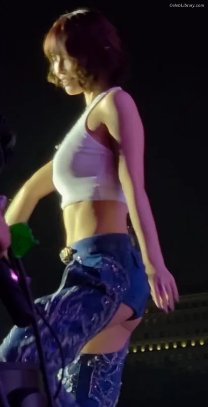 Hirai Momo  TWICE photo 12 of 639