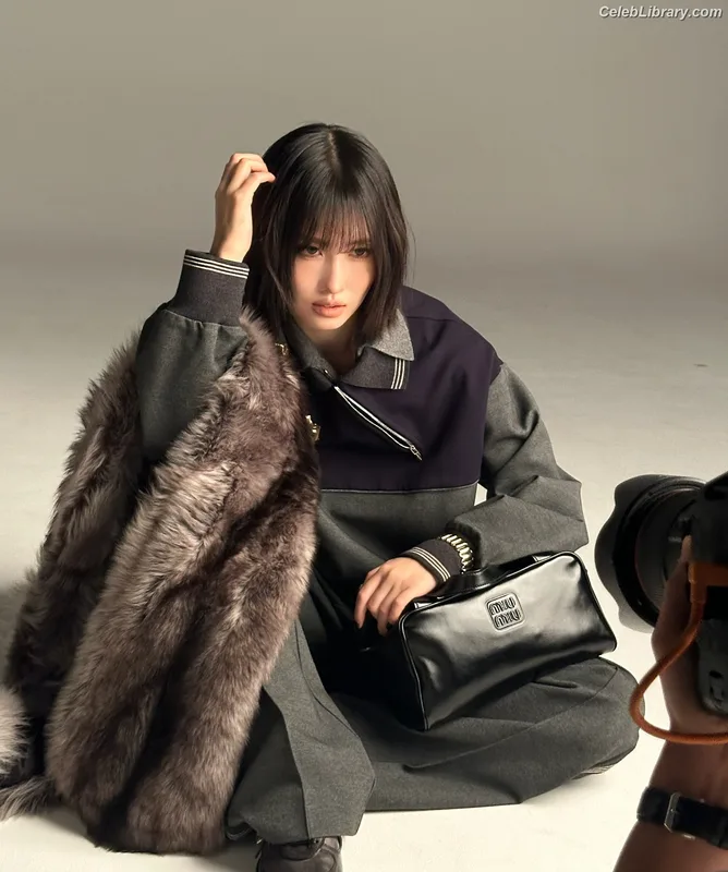 Hirai Momo TWICE photo 18 of 639