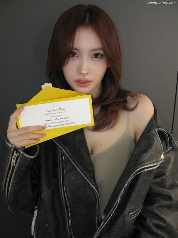 Hirai Momo  TWICE photo 7 of 639