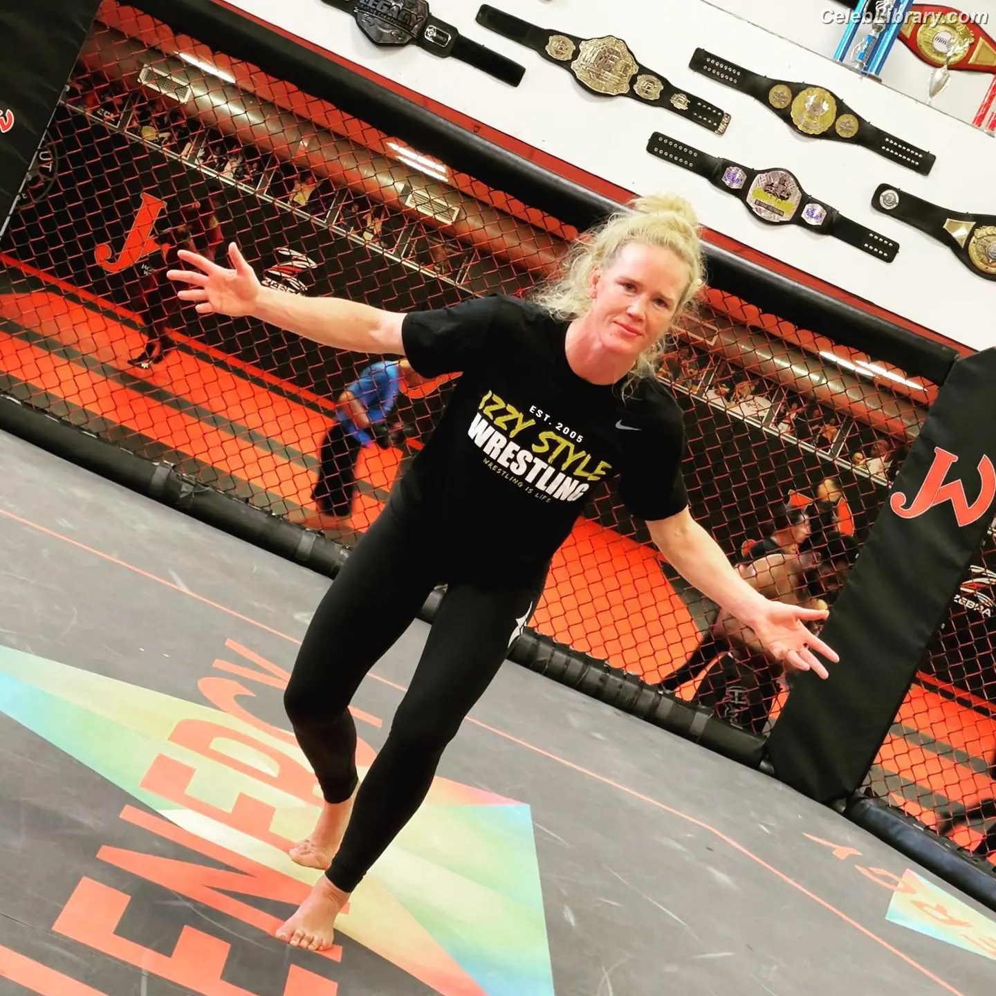 Holly Holm photo 6 of 344