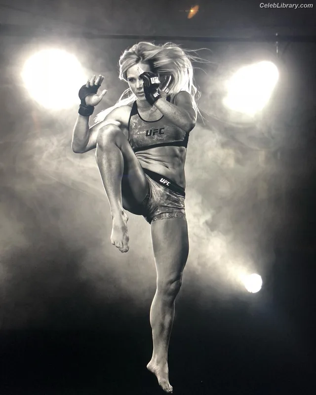 Holly Holm photo 24 of 345