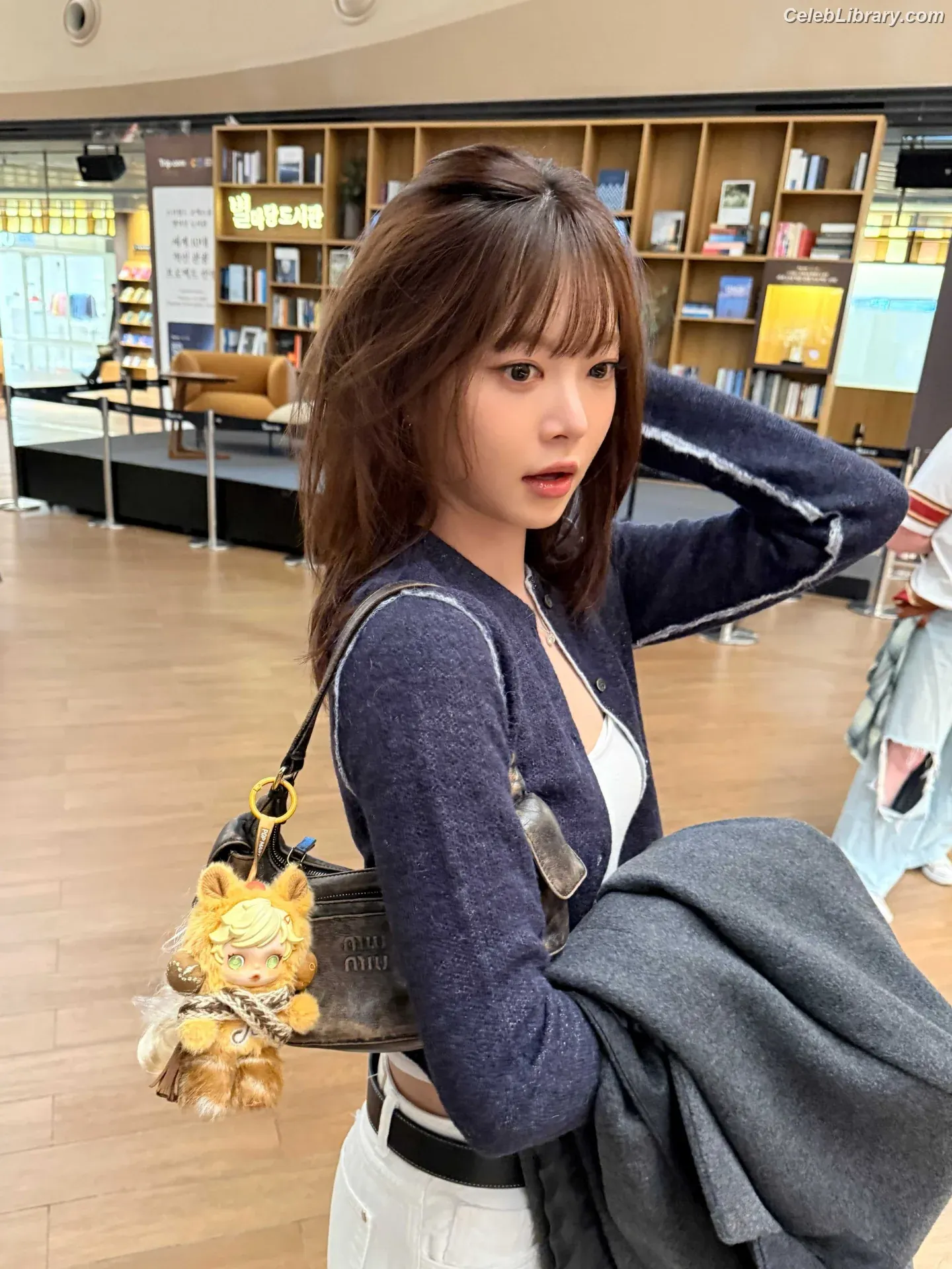 Hong Eunchae 홍은채  LESSERAFIM photo 7 of 991