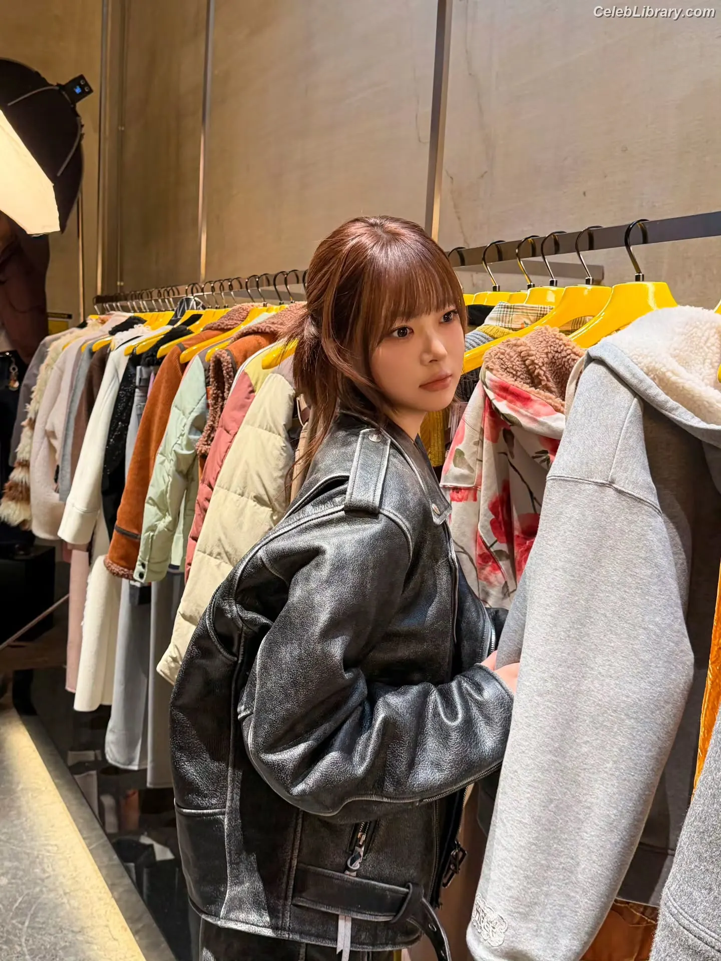 Hong Eunchae 홍은채  LESSERAFIM photo 12 of 991