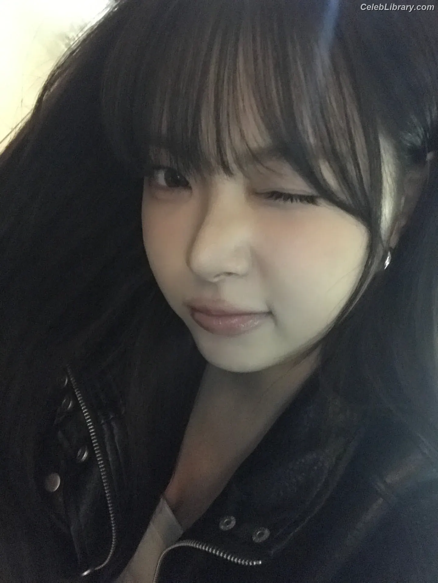 Hong Eunchae 홍은채  LESSERAFIM photo 16 of 991