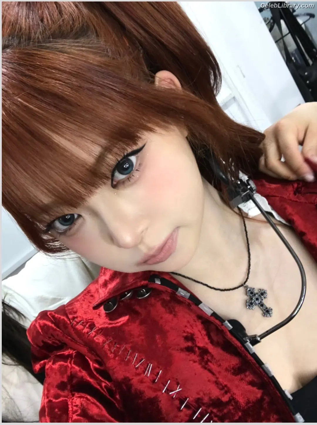 Hong Eunchae 홍은채 LESSERAFIM photo 5 of 991