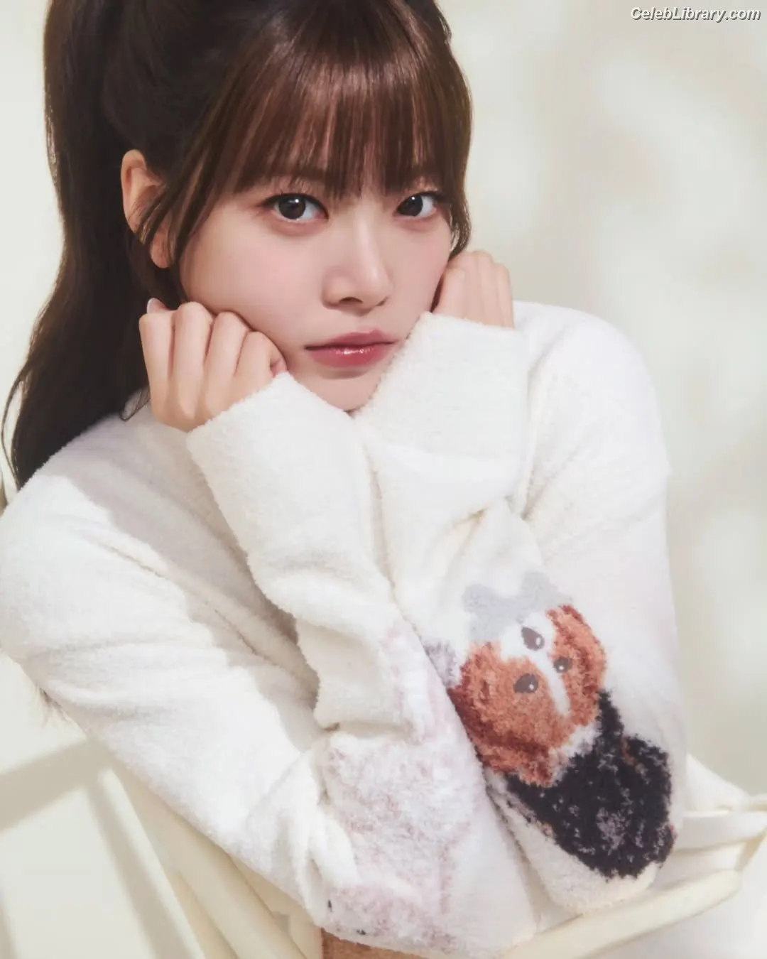 Hong Eunchae 홍은채 LESSERAFIM photo 23 of 991