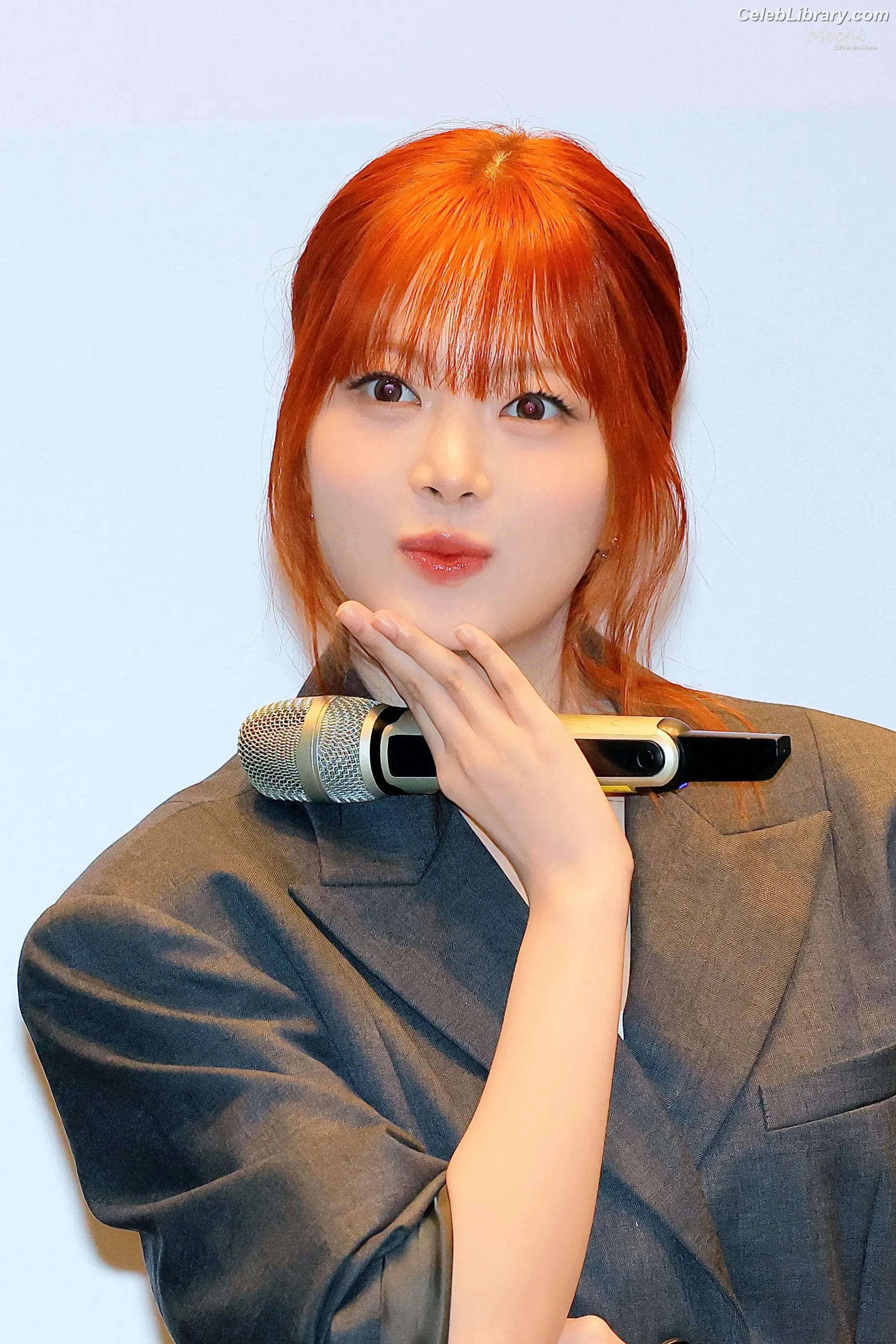 Hong Eunchae 홍은채  LESSERAFIM photo 13 of 991