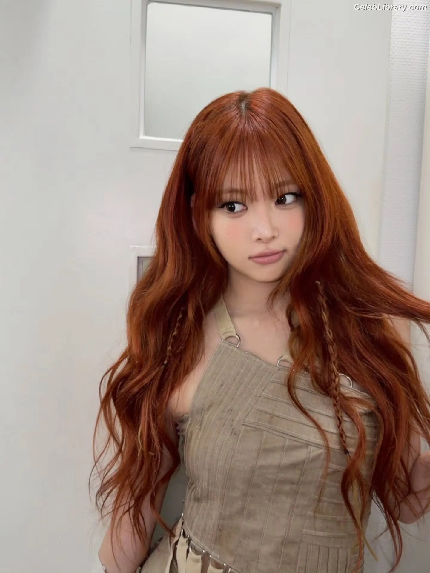 Hong Eunchae 홍은채  LESSERAFIM photo 15 of 991