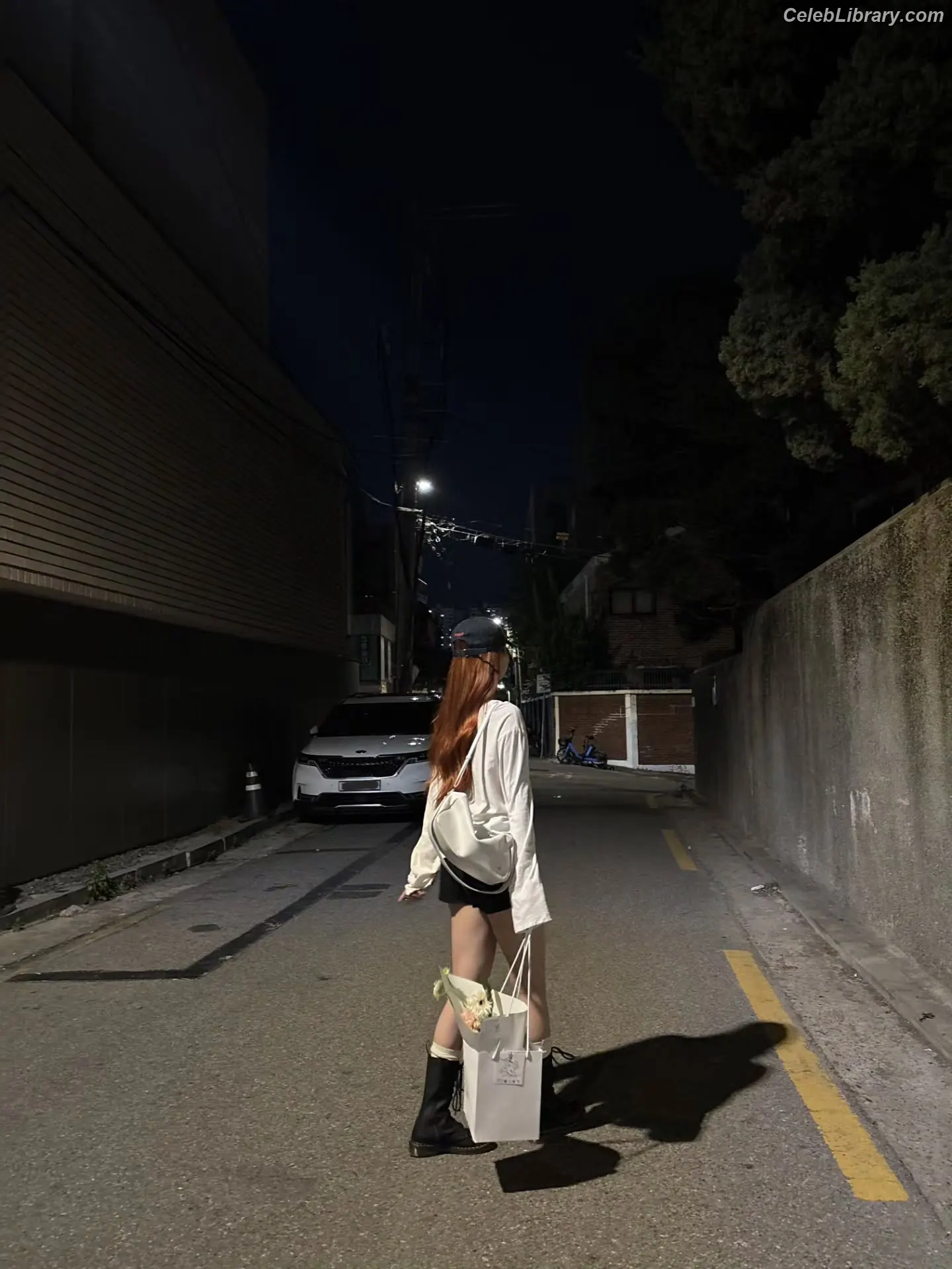 Hong Eunchae 홍은채 LESSERAFIM photo 22 of 991