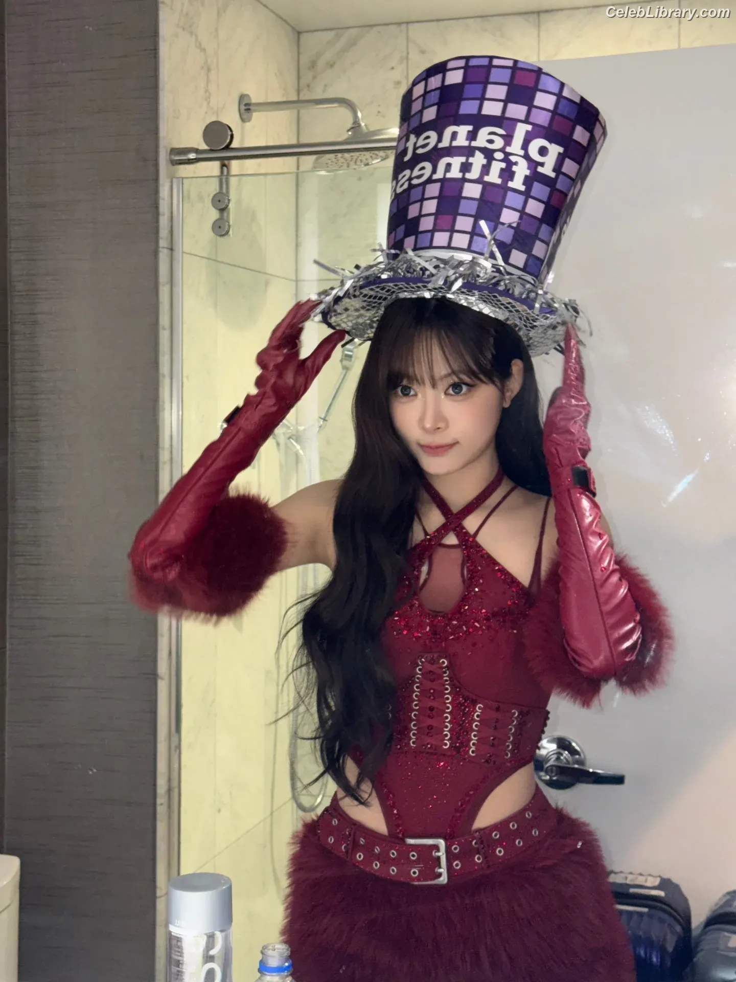 Hong Eunchae 홍은채 LESSERAFIM photo 15 of 991
