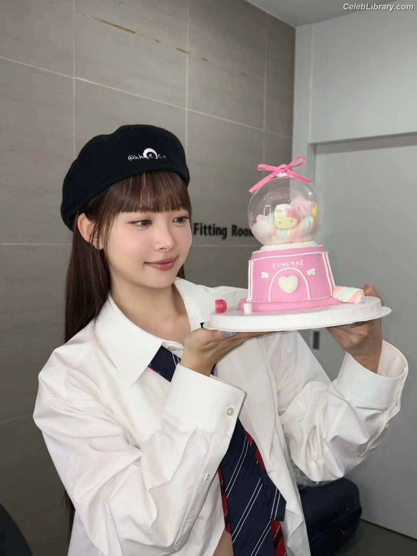 Hong Eunchae 홍은채 LESSERAFIM photo 21 of 991