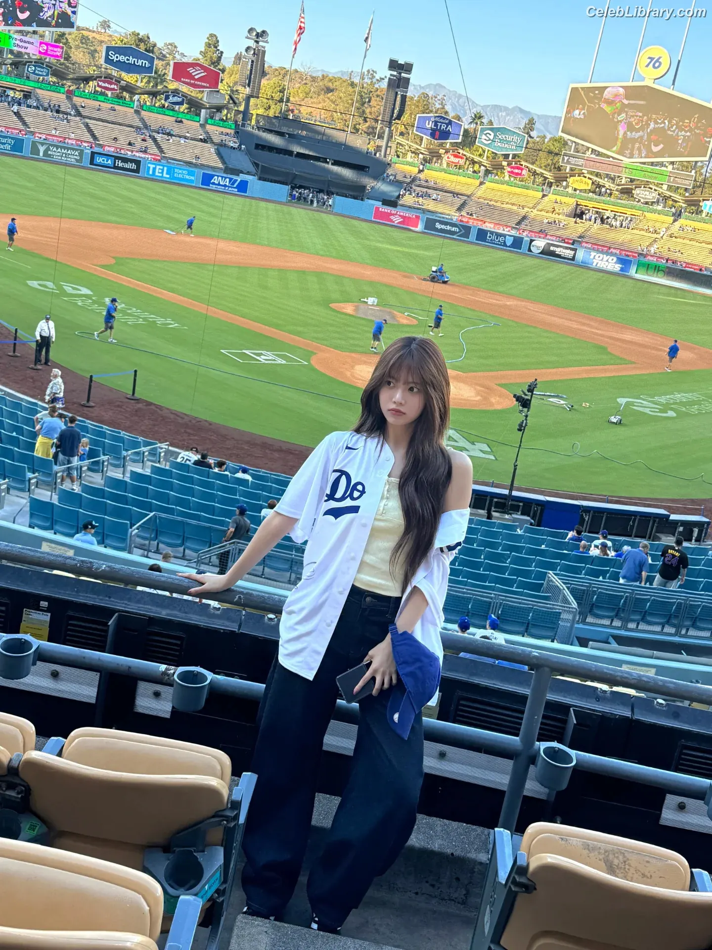 Hong Eunchae 홍은채  LESSERAFIM photo 19 of 991