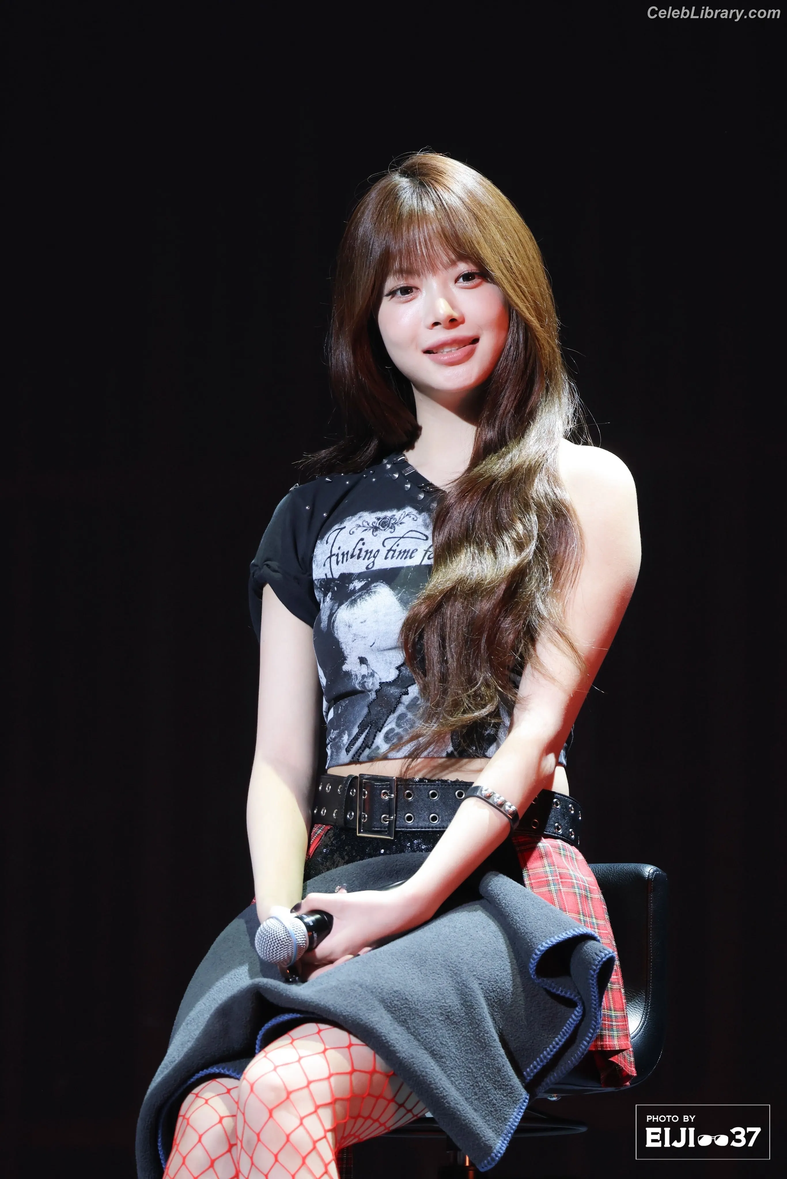Hong Eunchae 홍은채  LESSERAFIM photo 11 of 991