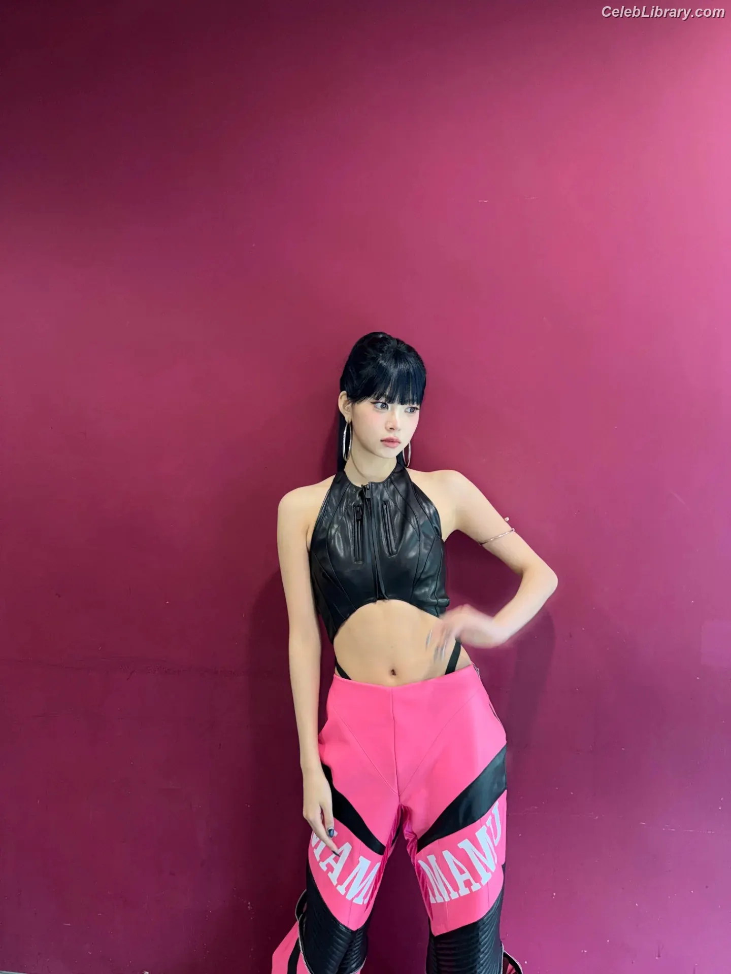 Hong Eunchae 홍은채  LESSERAFIM photo 12 of 991