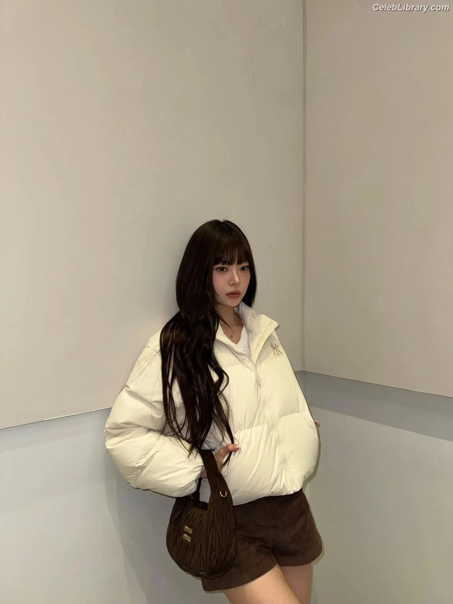 Hong Eunchae 홍은채  LESSERAFIM photo 5 of 991