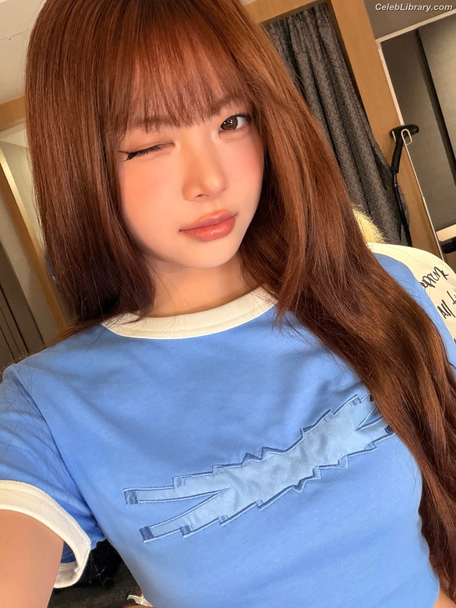 Hong Eunchae 홍은채  LESSERAFIM photo 1 of 991