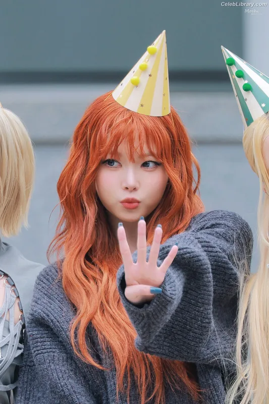 Hong Eunchae 홍은채  LESSERAFIM photo 6 of 992