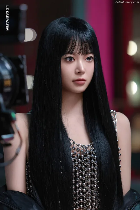 Hong Eunchae 홍은채  LESSERAFIM photo 11 of 992