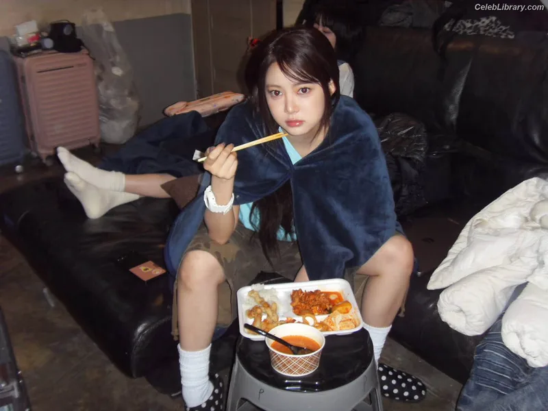 Hong Eunchae 홍은채  LESSERAFIM photo 12 of 992